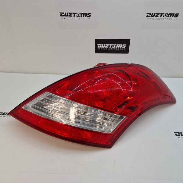 Suzuki Swift Sport ZC32S OS Rear Tail Lamp Unit * 35603-70L00 *